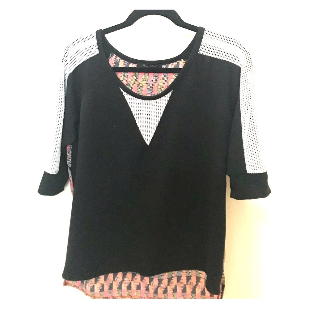 Honey Punch quarter length sleeve blouse